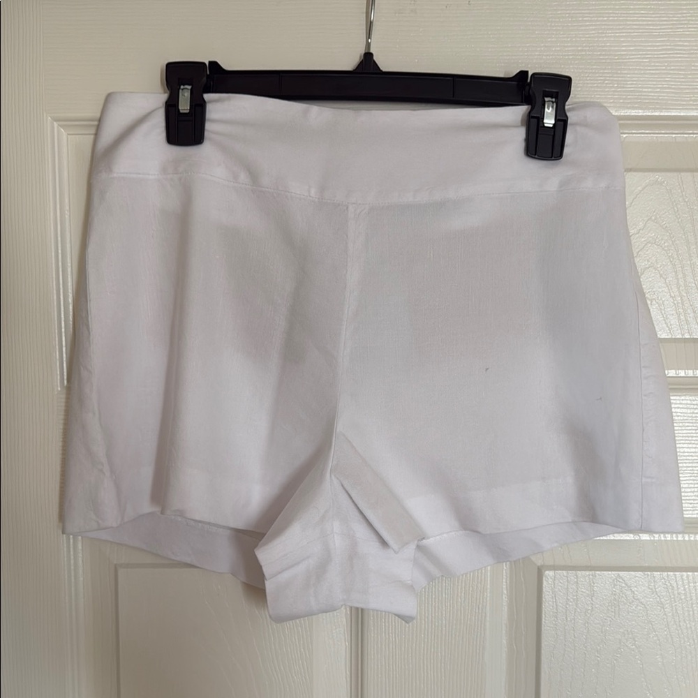 Alice + Olivia white linen shorts